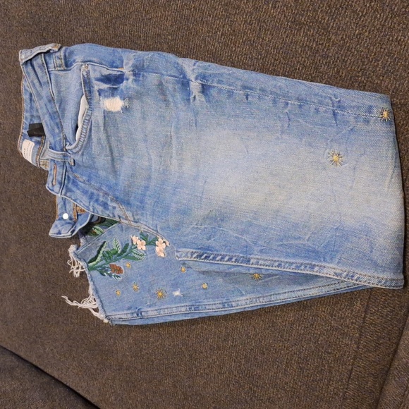 Jeans - Picture 4 of 4